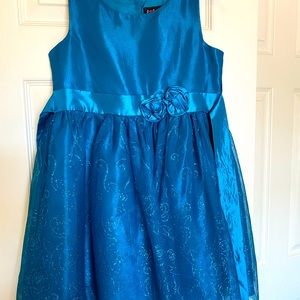 Girls size 8 party dress